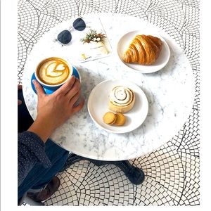 Meet your Posher, Damaris